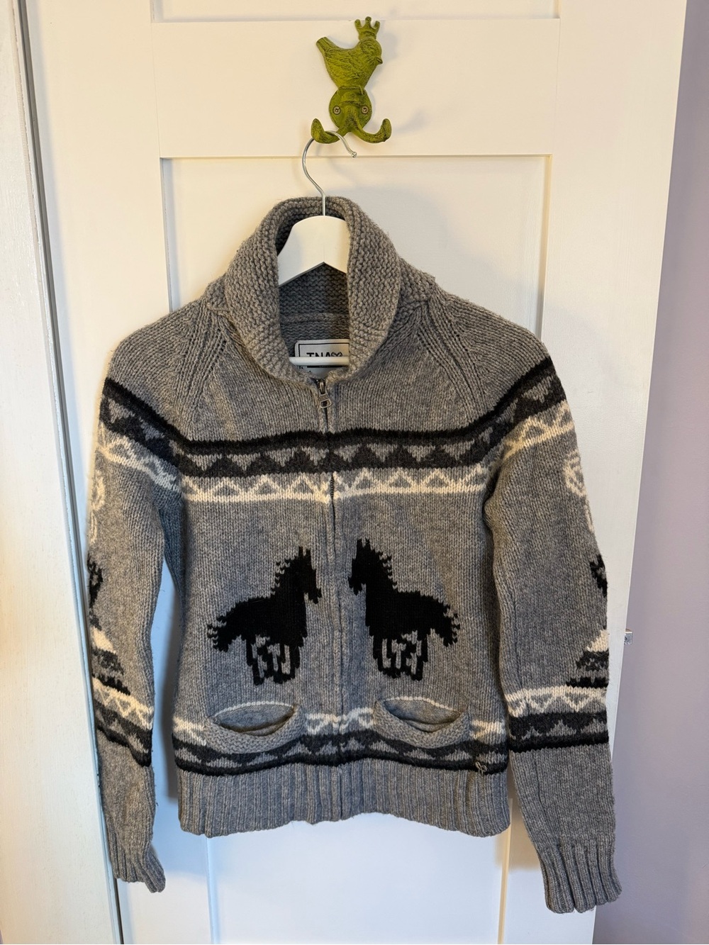TNA Black and Gray Knit sweater with horse motif - Picture 1 of 7